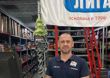 Старший-менеджер-Никита Паутов